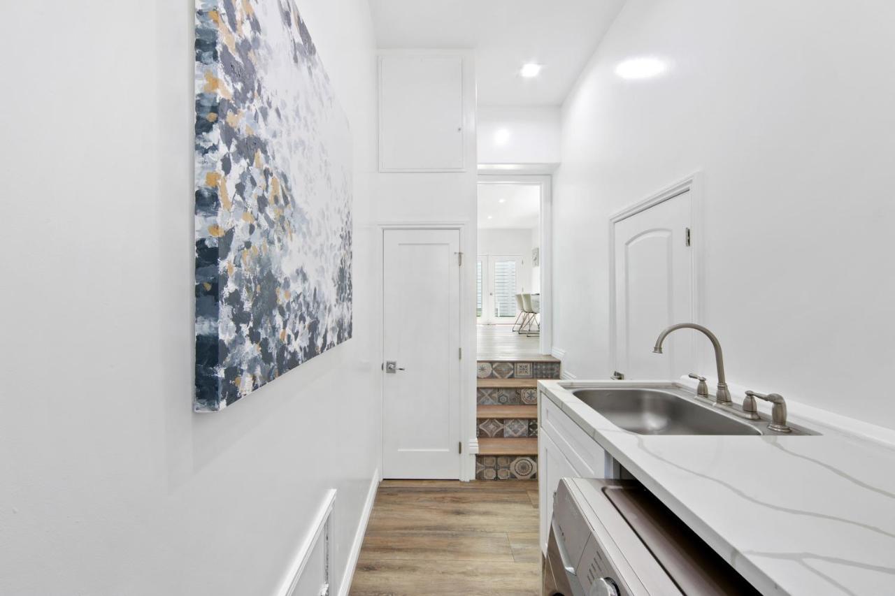 Studio City Contemporary Villa With Pool Sleeps 10 Los Angeles Luaran gambar